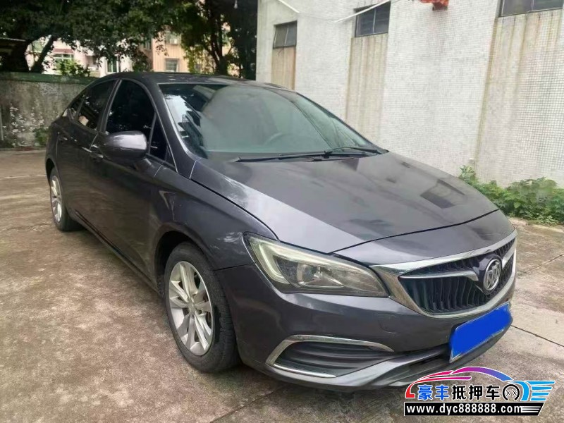 18年别克威朗轿车抵押车出售