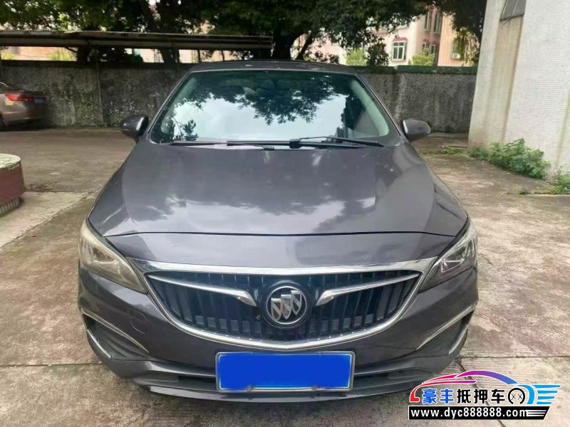 18年别克威朗轿车抵押车出售