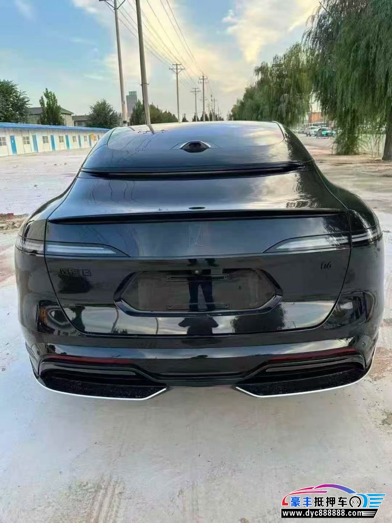 25年阿维塔06轿车抵押车出售