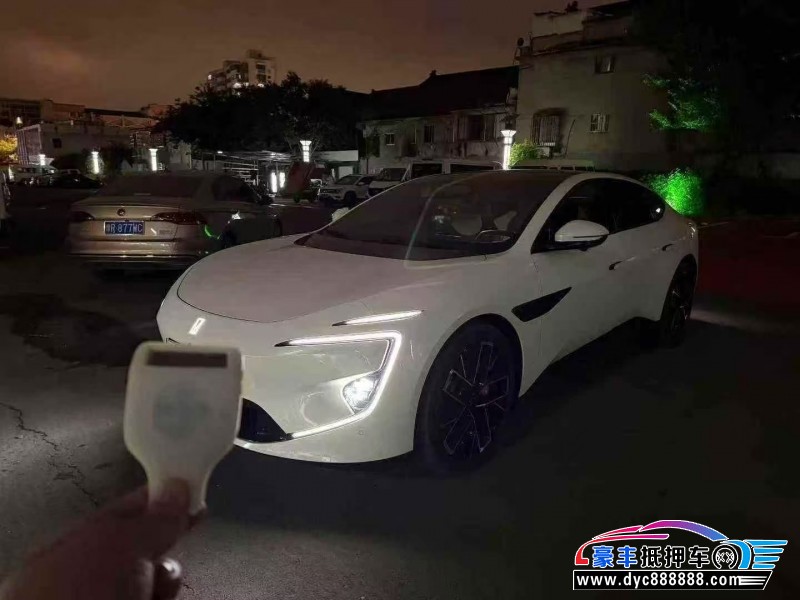 24年阿维塔12轿车抵押车出售