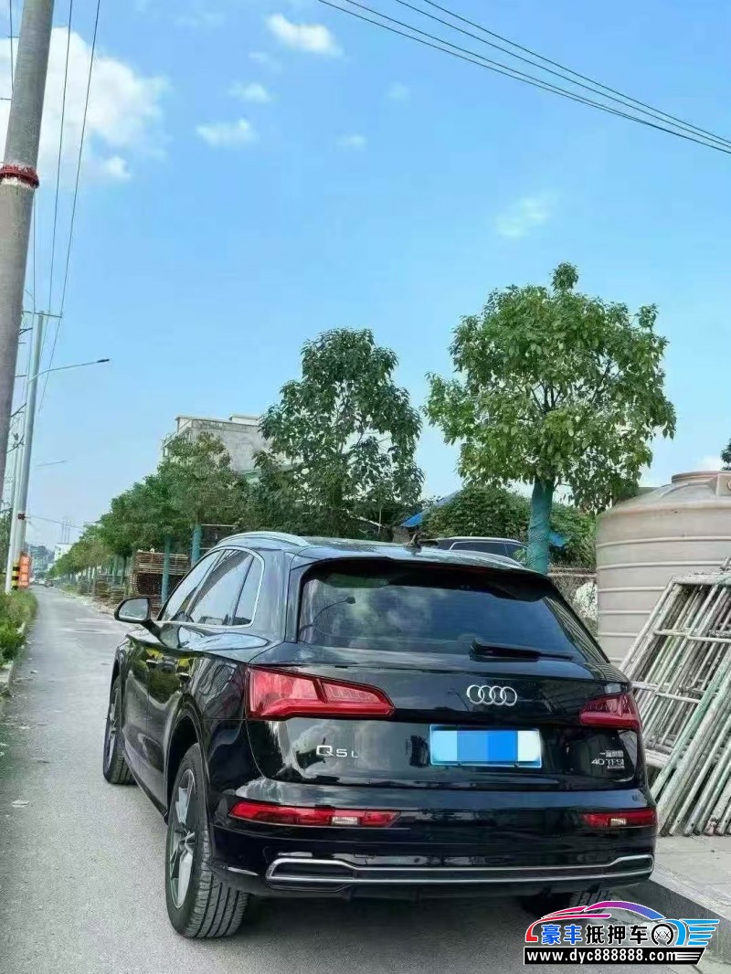 21年奥迪Q5SUV抵押车出售