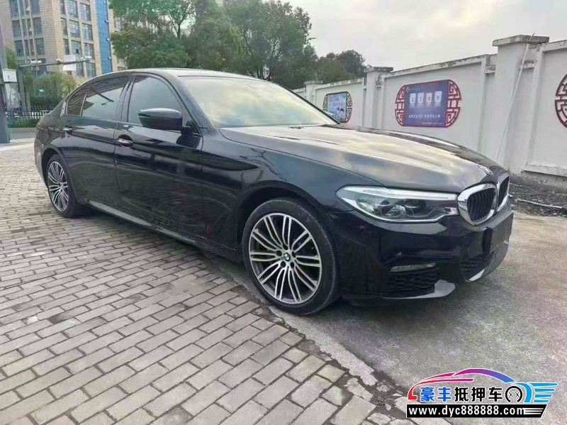 18年宝马5系轿车抵押车出售