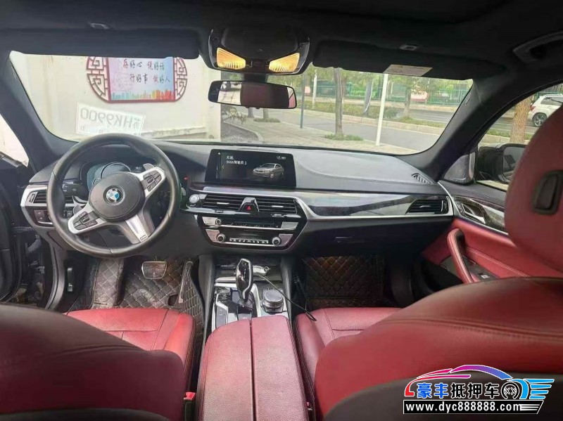 18年宝马5系轿车抵押车出售