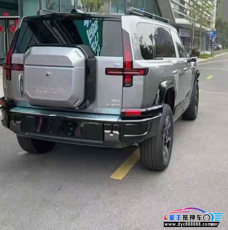 25年东风猛士SUV抵押车出售