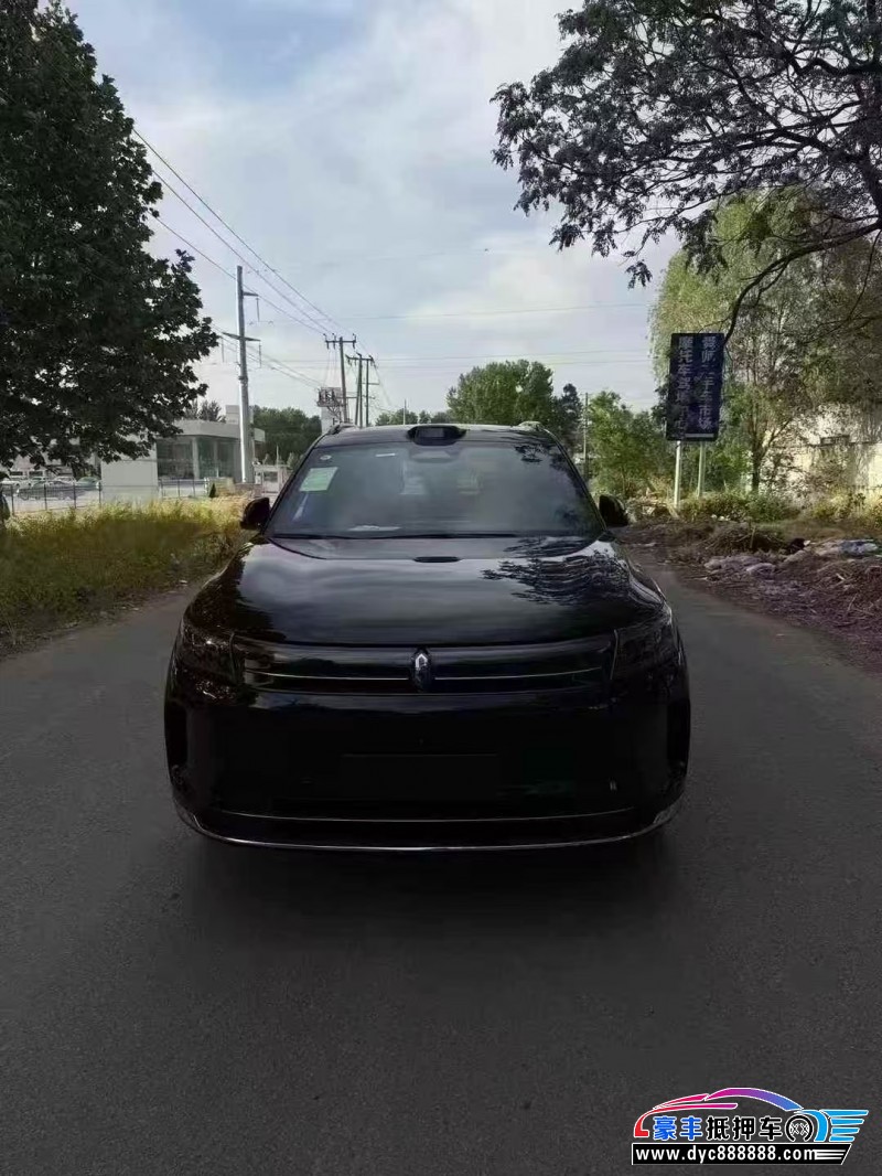 25年华为问界轿车抵押车出售