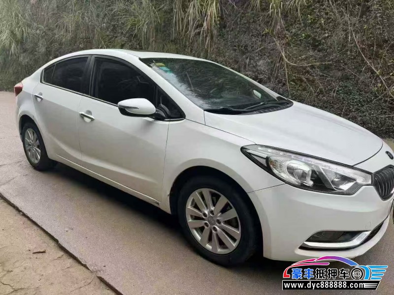 15年起亚K3轿车抵押车出售