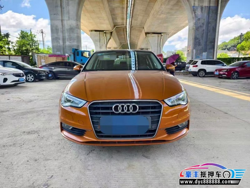 17年奥迪A3轿车抵押车出售