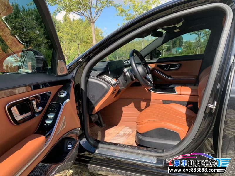 22年奔驰S轿车抵押车出售