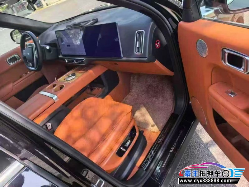 24年理想L8轿车抵押车出售