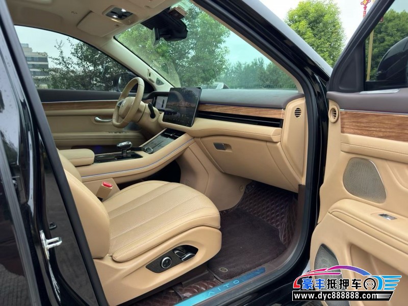 23年华为问界SUV抵押车出售