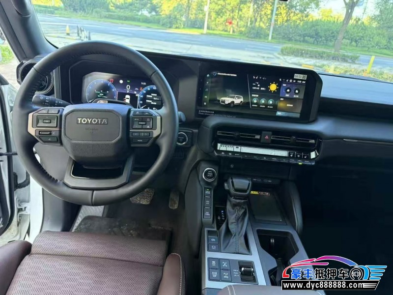 25年丰田普拉多（霸道）轿车抵押车出售