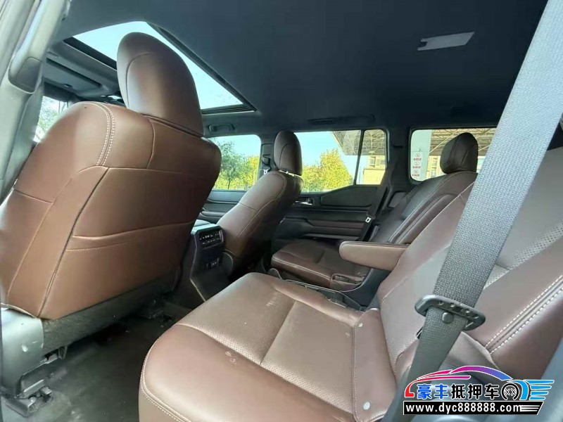 25年丰田普拉多（霸道）轿车抵押车出售