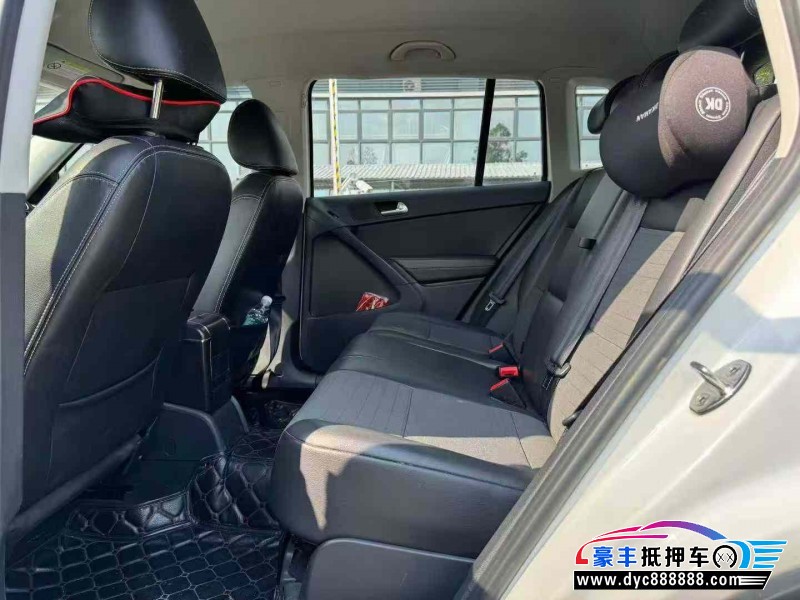 16年大众途观轿车抵押车出售