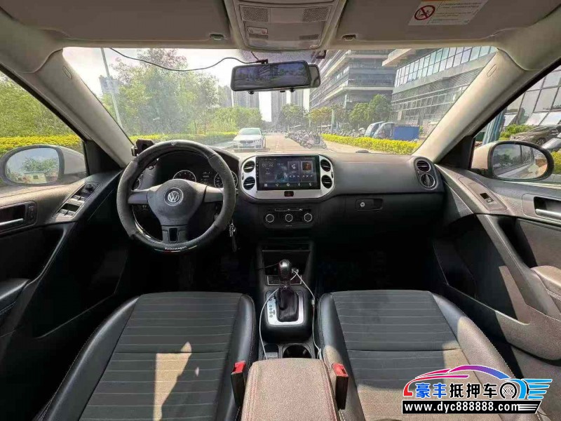 16年大众途观轿车抵押车出售