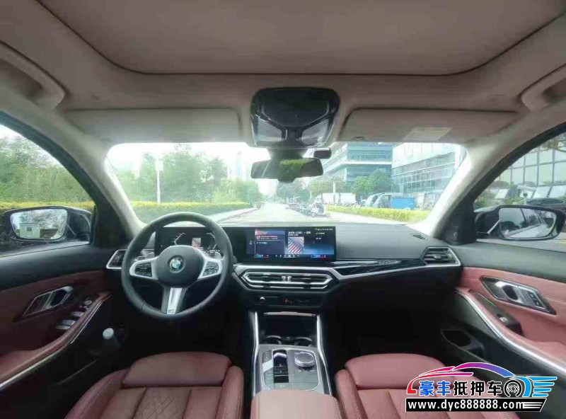 24年宝马3系轿车抵押车出售