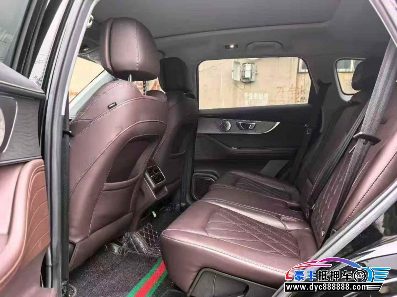 23年奇瑞瑞虎8轿车抵押车出售