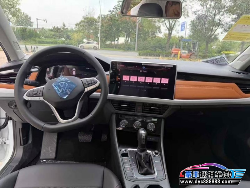 25年大众宝来轿车抵押车出售