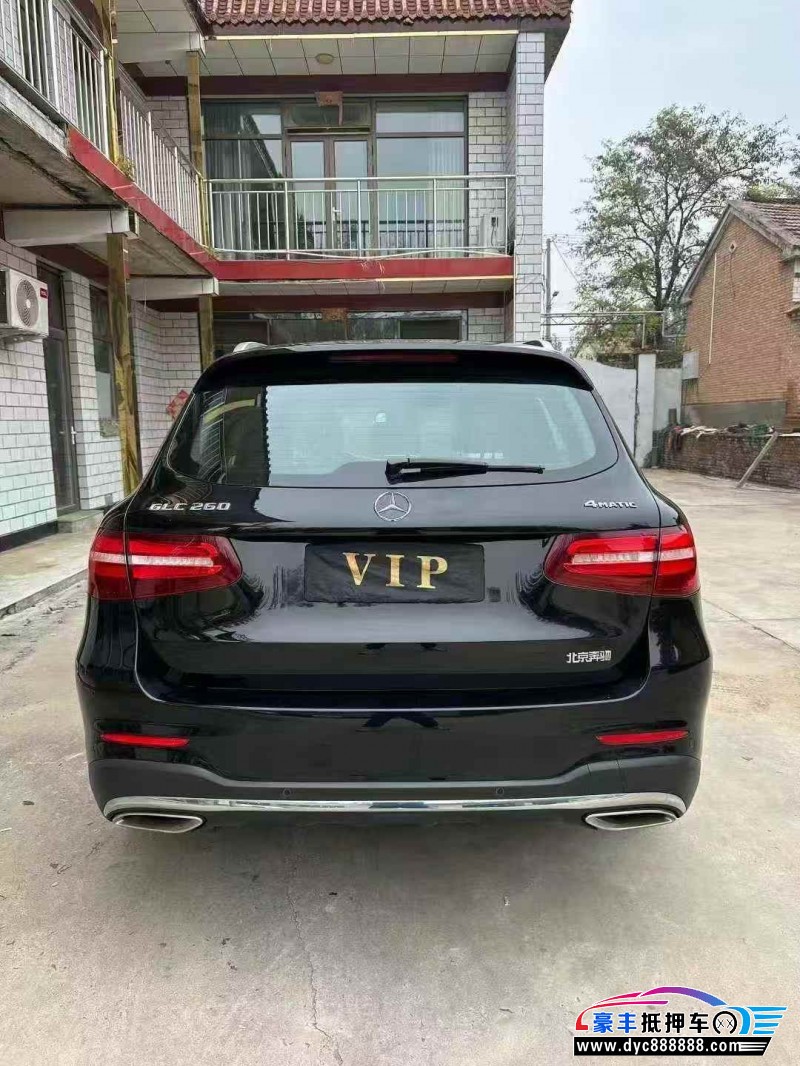 17年奔驰GLCSUV抵押车出售