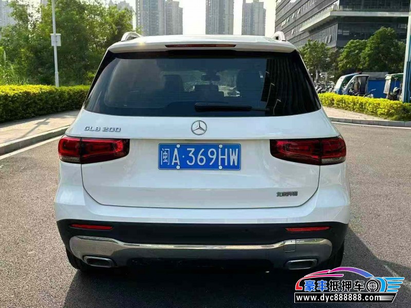 21年奔驰GLB轿车抵押车出售
