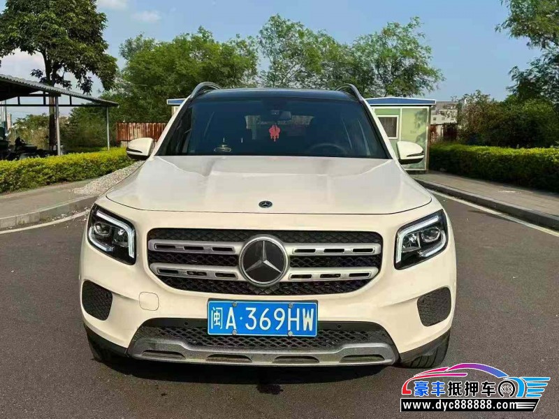 21年奔驰GLB轿车抵押车出售