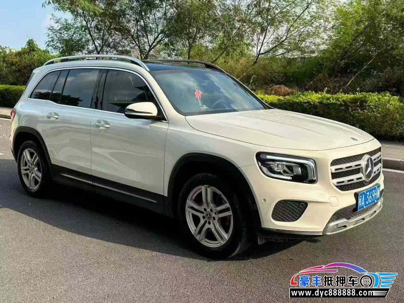 21年奔驰GLB轿车抵押车出售