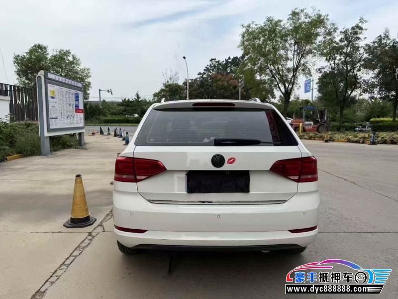 16年大众桑塔纳轿车抵押车出售