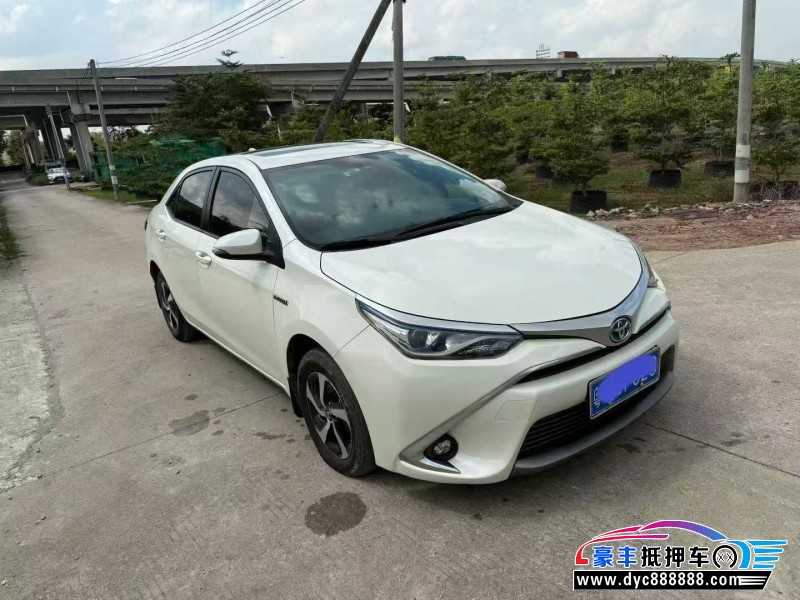 18年丰田雷凌轿车抵押车出售