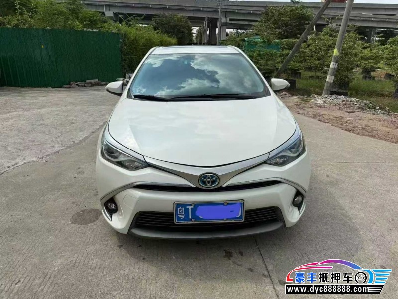 18年丰田雷凌轿车抵押车出售