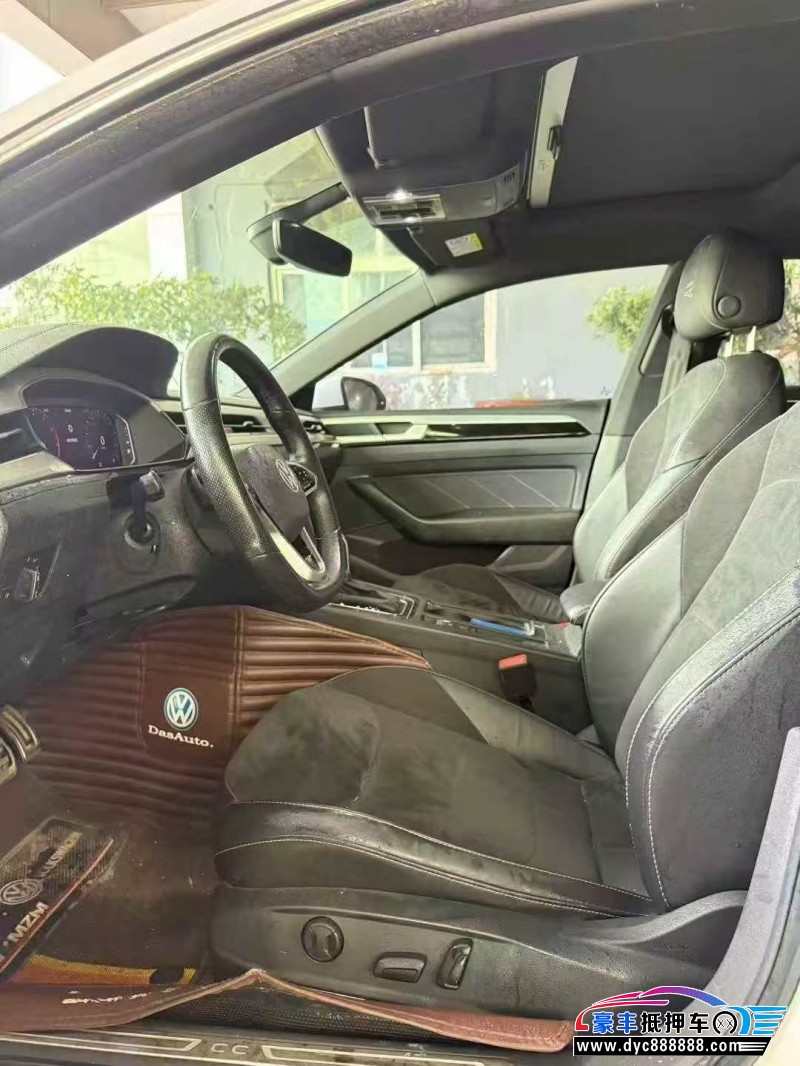 22年大众CC轿车抵押车出售