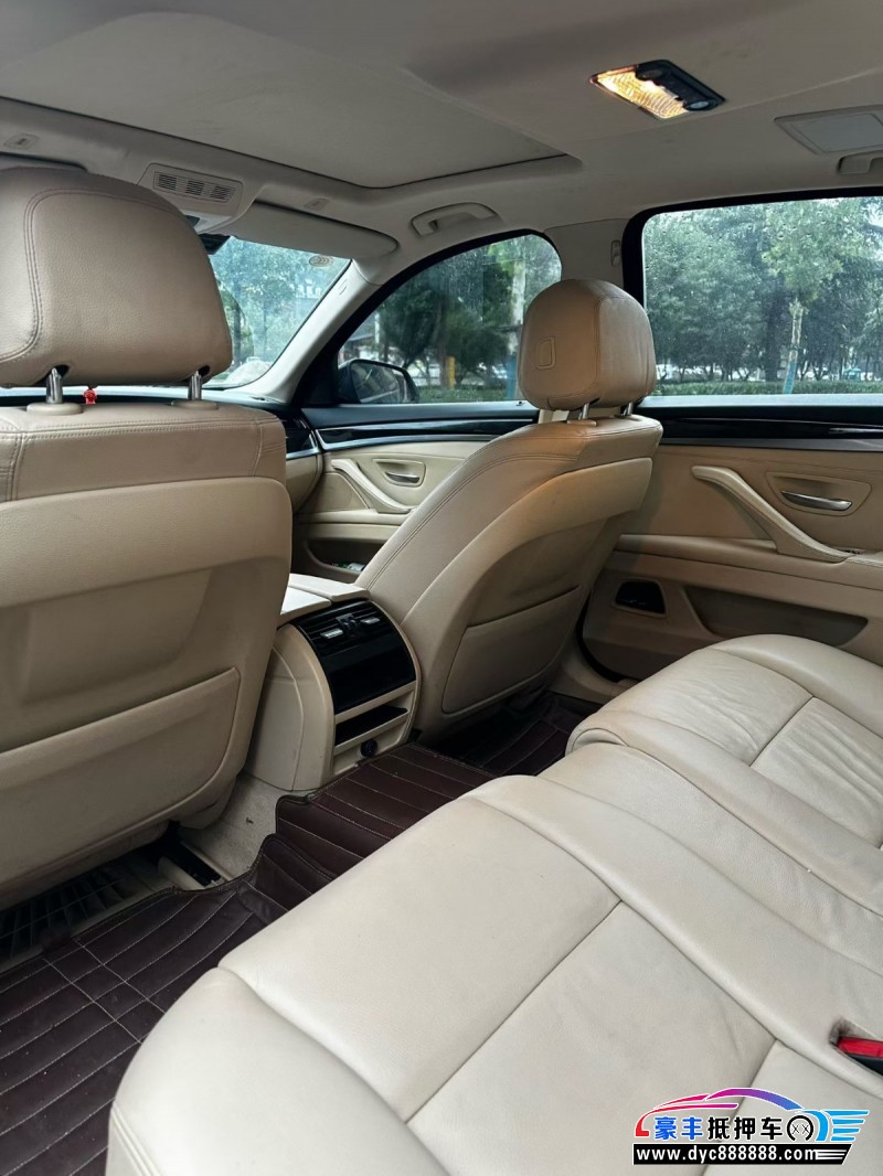 14年宝马5系轿车抵押车出售