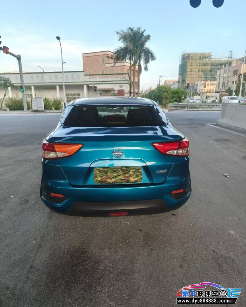 17年日产蓝鸟轿车抵押车出售