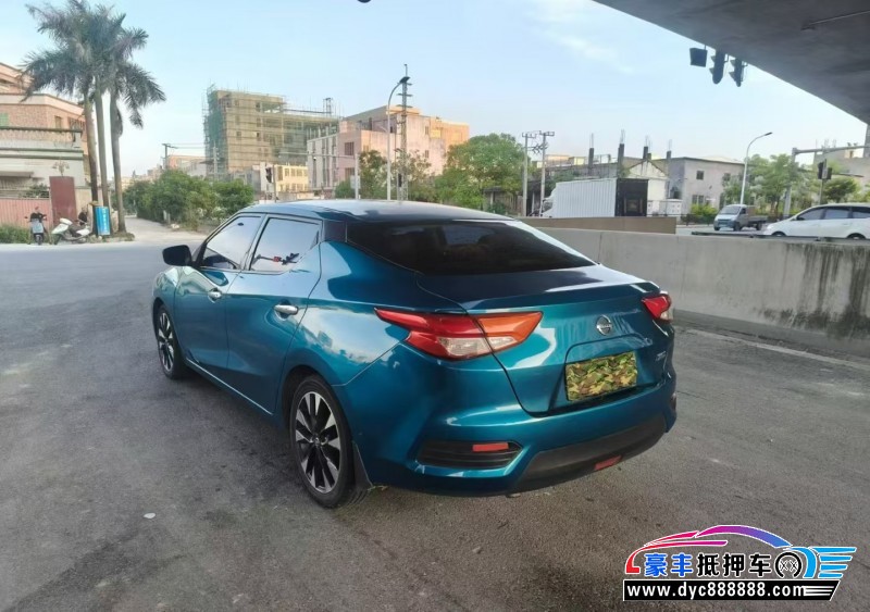 17年日产蓝鸟轿车抵押车出售