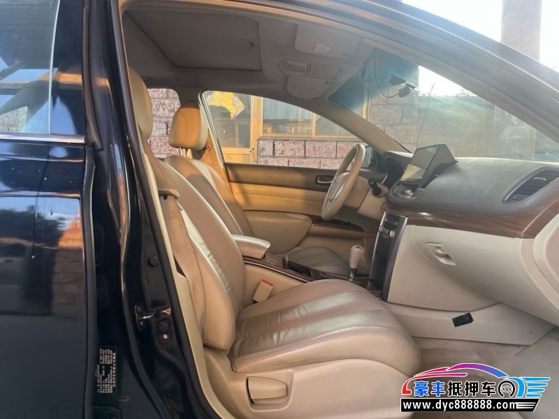 12年日产天籁轿车抵押车出售