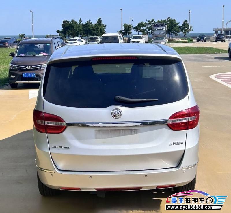 20年别克GL8SUV抵押车出售