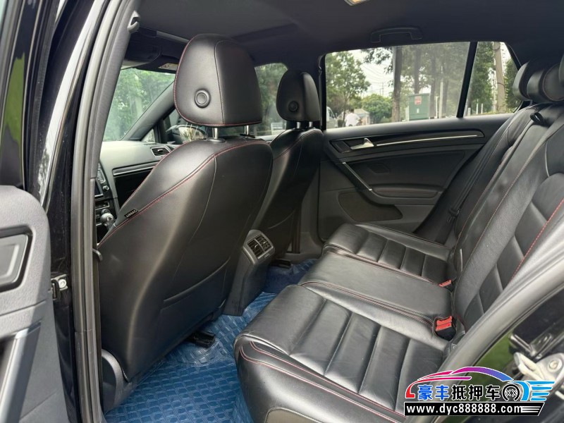 18年大众高尔夫轿车抵押车出售