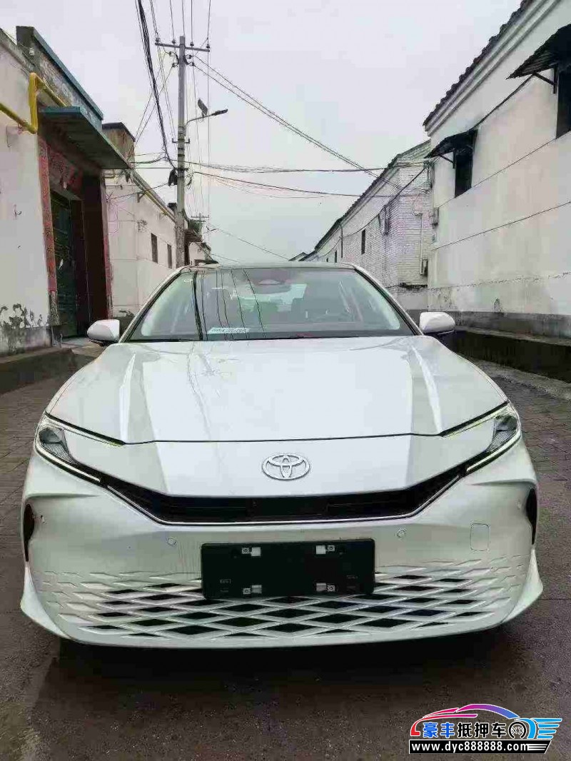 25年丰田凯美瑞轿车抵押车出售