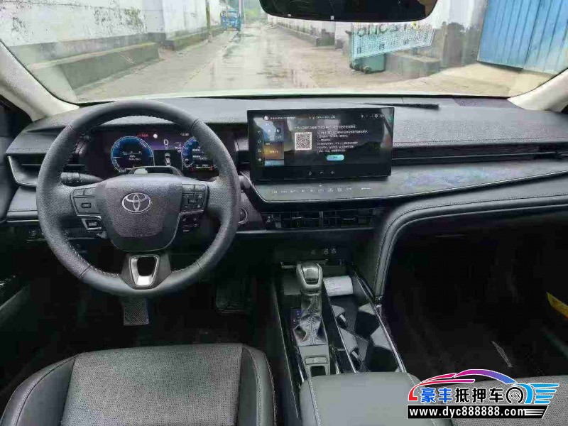 25年丰田凯美瑞轿车抵押车出售