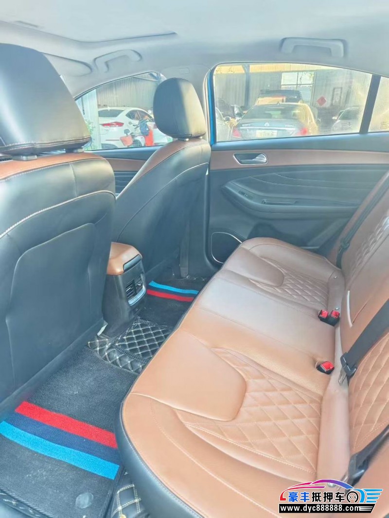 20年奇瑞艾瑞泽轿车抵押车出售