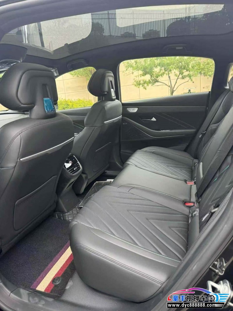 25年长安深蓝SL03轿车抵押车出售