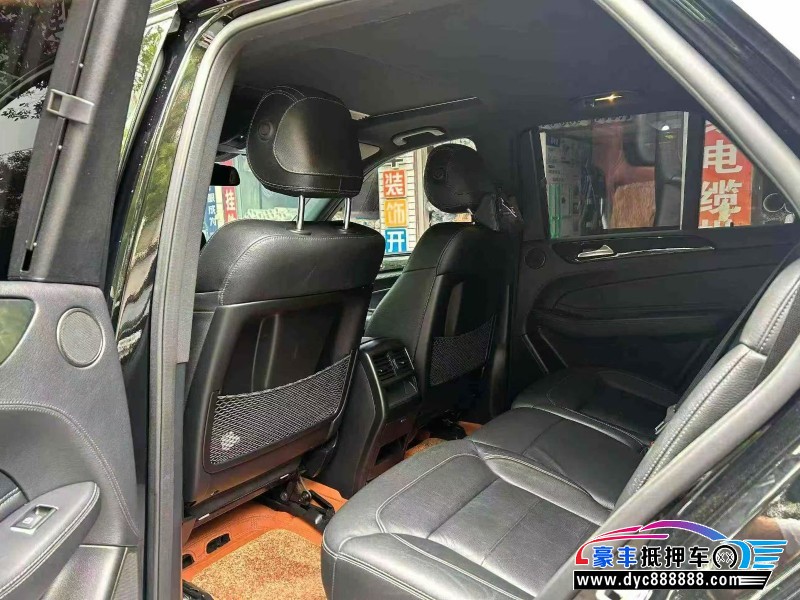 19年奔驰GLE轿车抵押车出售