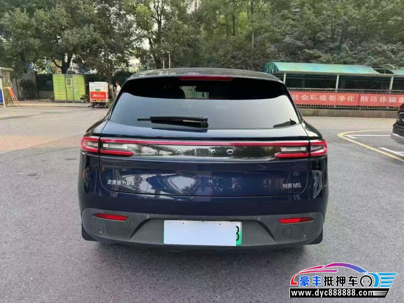 22年华为问界轿车抵押车出售