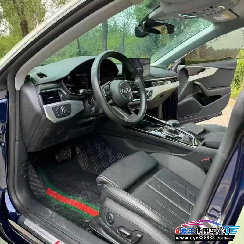 22年奥迪A5轿车抵押车出售