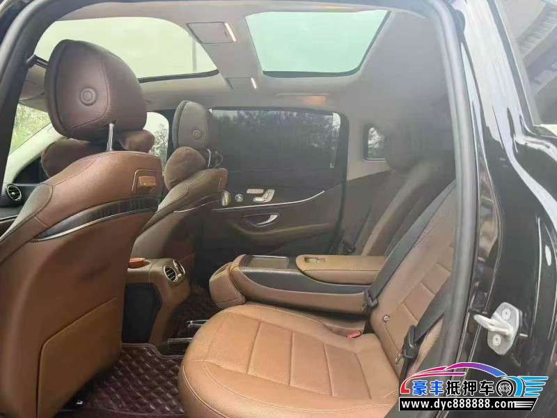 20年奔驰E轿车抵押车出售