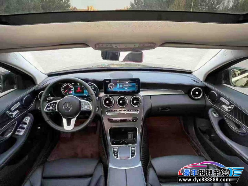 19年奔驰C轿车抵押车出售