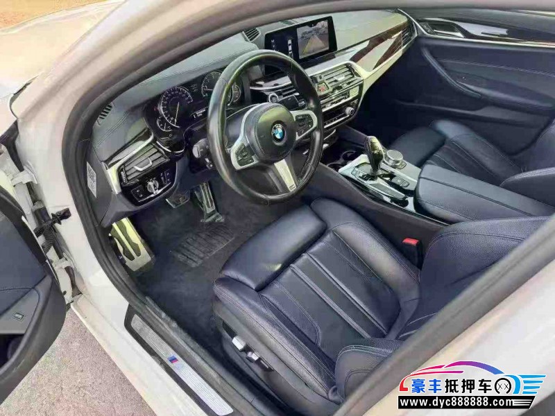 18年宝马5系轿车抵押车出售