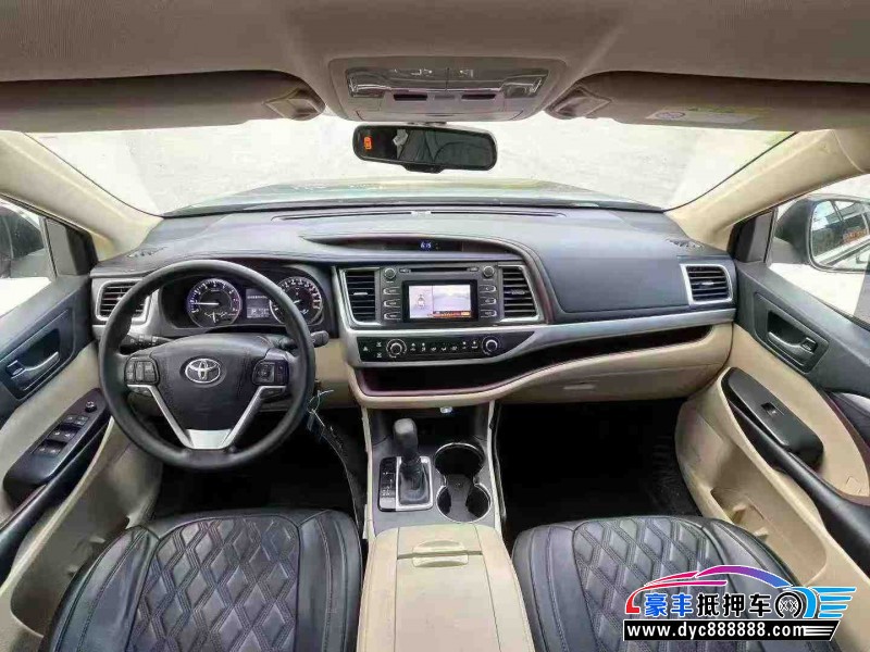 16年丰田汉兰达轿车抵押车出售