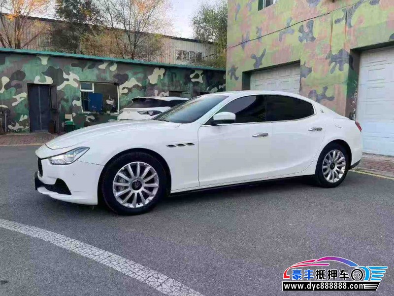 17年玛莎拉蒂Ghibli轿车抵押车出售