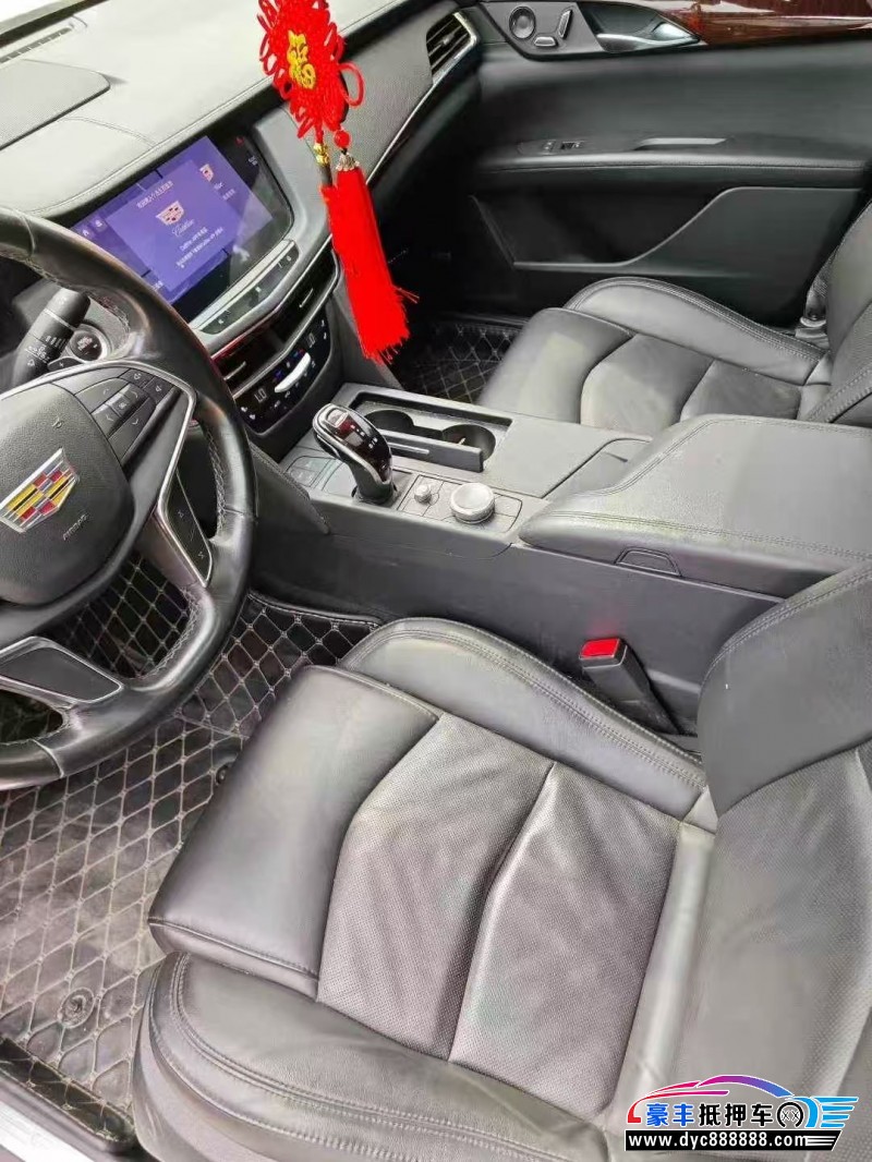 21年凯迪拉克CT6轿车抵押车出售