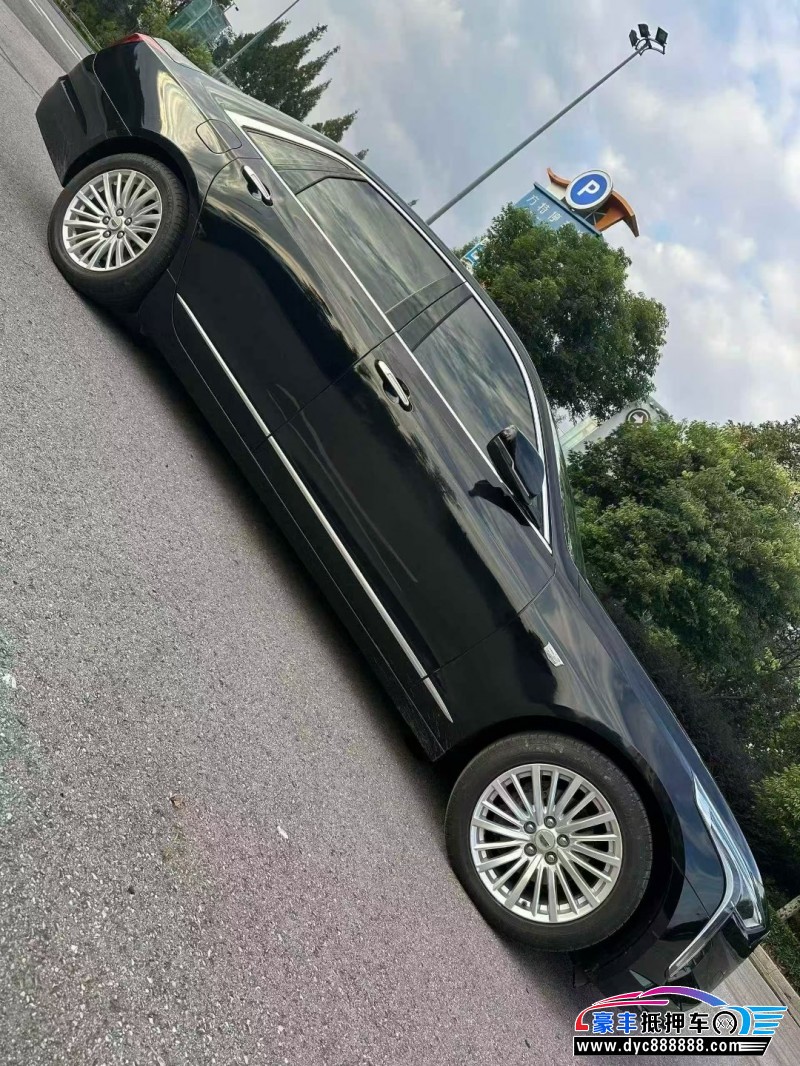 22年凯迪拉克CT6轿车抵押车出售