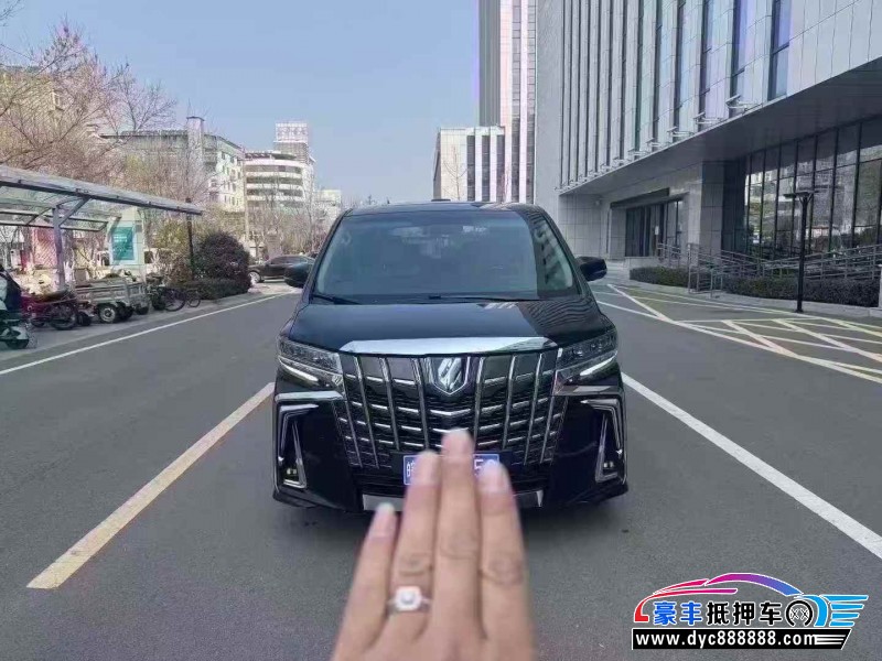 19年丰田埃尔法轿车抵押车出售